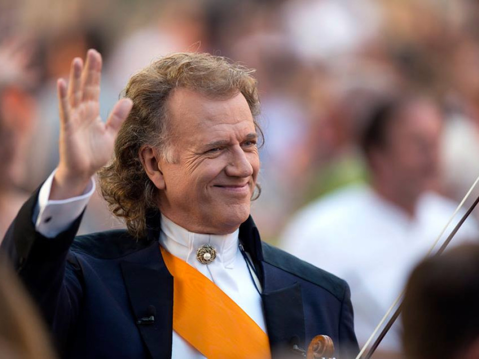 André Rieu, „regele valsului”, a anunţat al 4-lea concert la Cluj-Napoca - VIDEO 