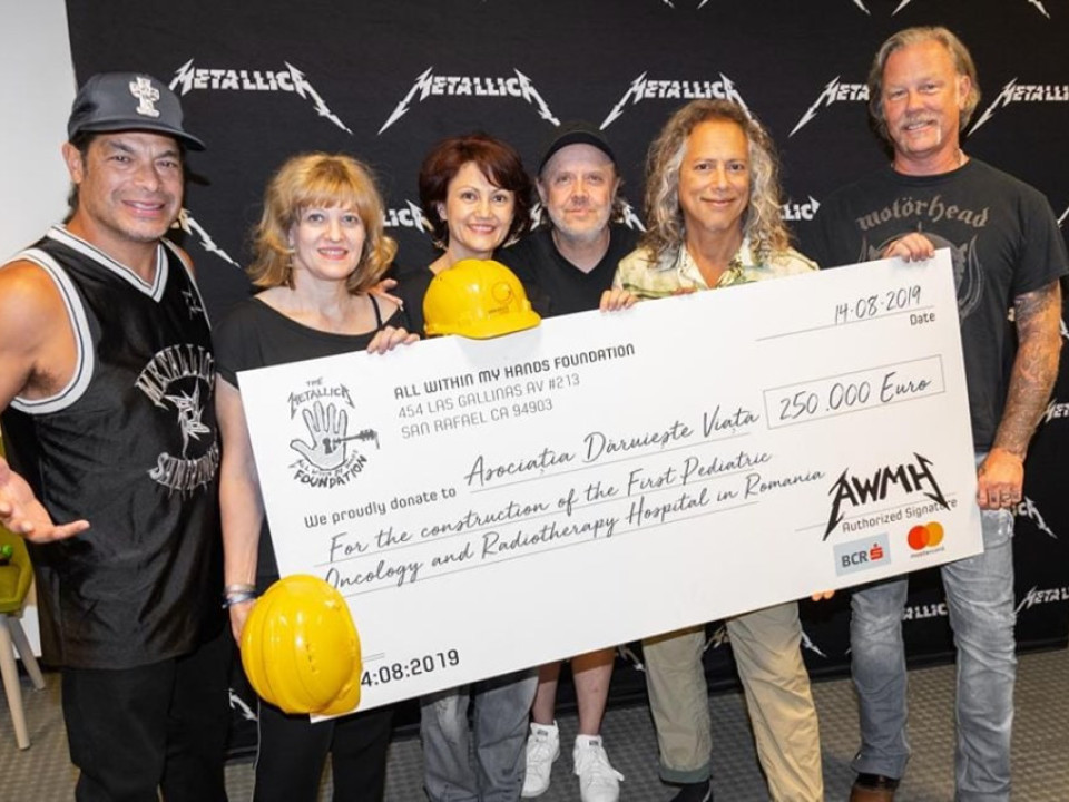 Metallica a donat 250.000 de euro Asociaţiei Dăruieşte Viaţa care construieşte Primul Spital de Oncologie şi Radioterapie Pediatrică din România