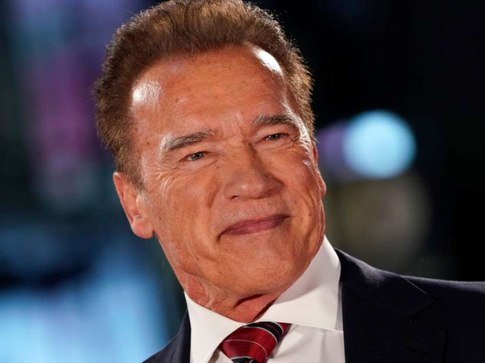 Arnold Schwarzenegger s-a vaccinat împotriva coronovirusului. Ce replică faimoasă a folosit!  