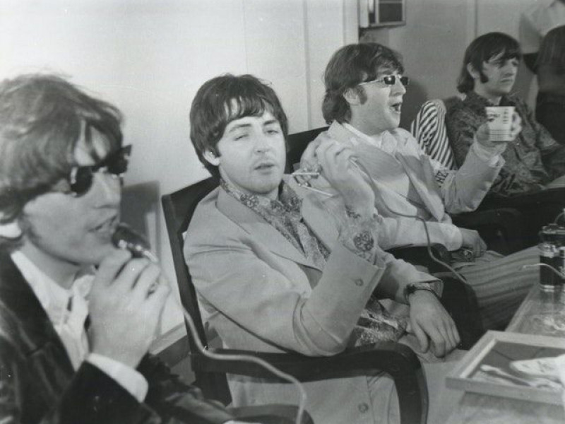 Fotografie inedită cu Paul McCartney, John Lennon şi George Harrison la 50 de ani de la destrămarea Beatles 