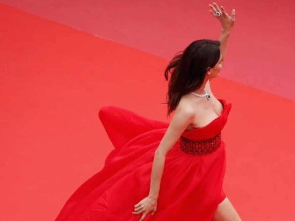 Corneliu Porumboiu, în competiţie la Cannes cu filmul “La Gomera”. Cine este românca superbă din distribuţie 