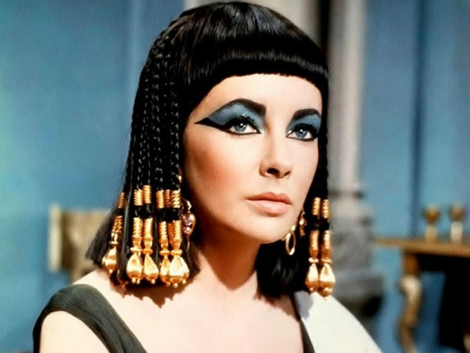 Cine va fi noua Cleopatra 