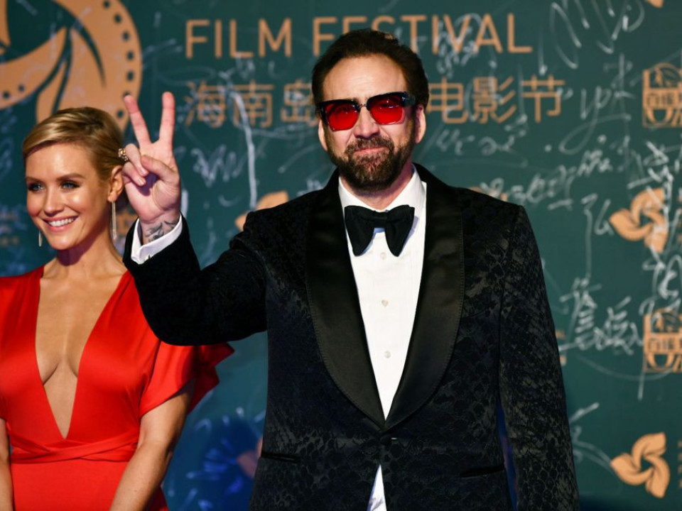 Deşi au divorţat după doar patru zile, fosta soţie îi cere bani lui Nicolas Cage 