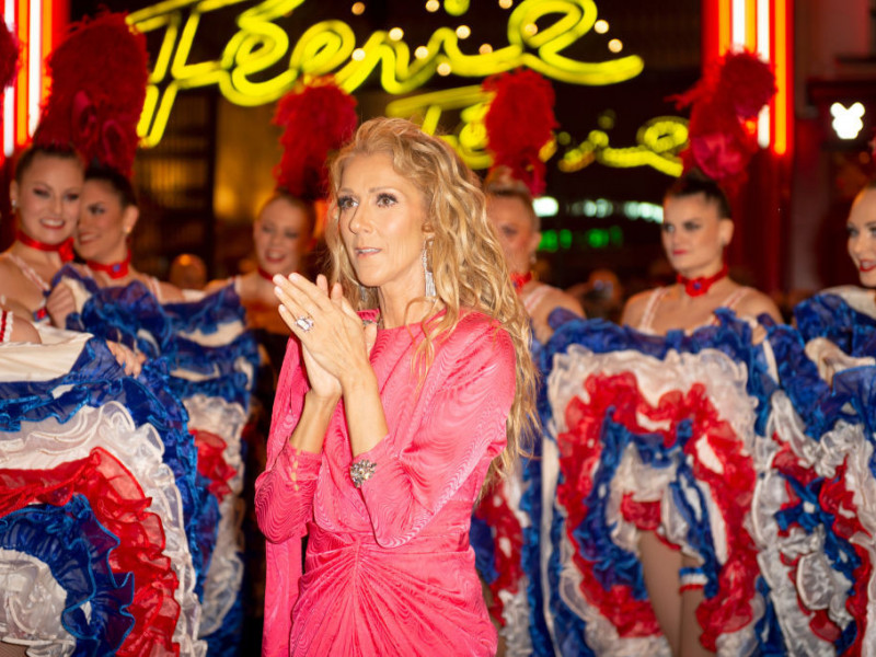 Cele mai frumoase ţinute purtate de Celine Dion la Paris 
