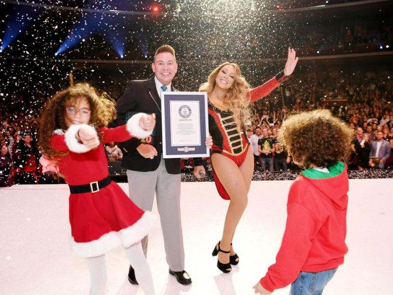 Mariah Carey - Trei recorduri Guinness pentru “All I Want For Christmas Is You”