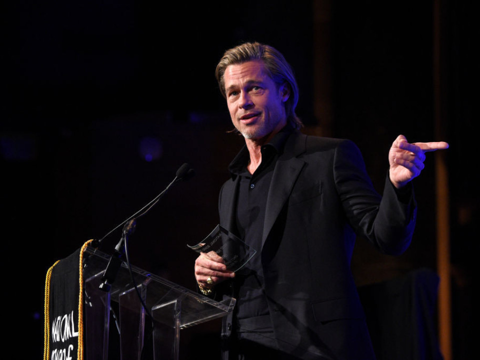 Brad Pitt a dezvăluit cine este actorul care l-a ajutat să scape de alcoolism 