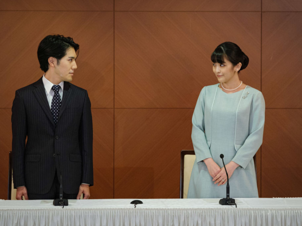 Prinţesa Mako a Japoniei s-a căsătorit cu un bărbat de rând. În culisele unei nunţi controversate 