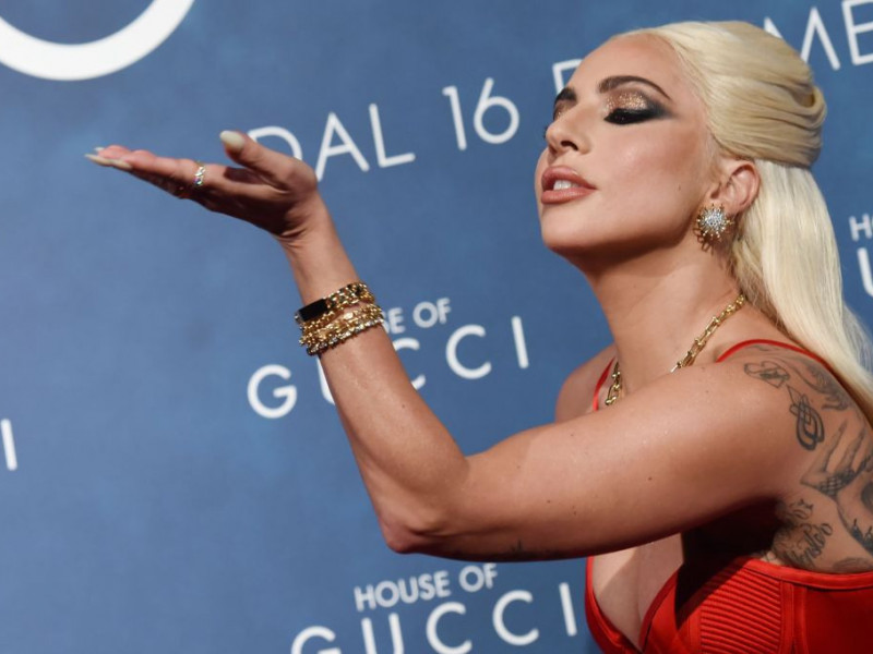 Lady Gaga - O divă pe covorul roşu la Milano 