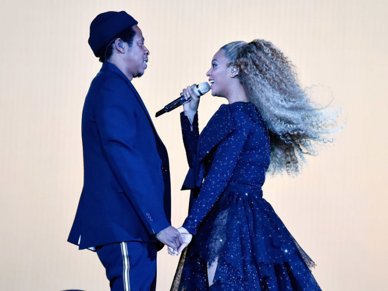 Beyonce şi-a încântat fanii cu noi fotografii cu Rumi şi Sir, gemenii săi 