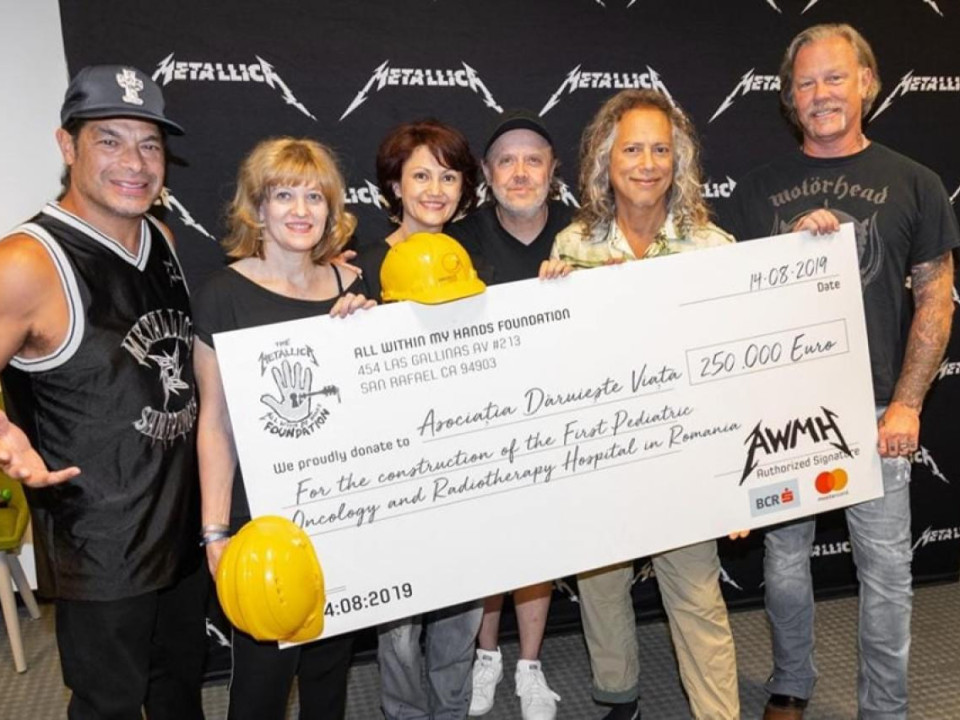 Metallica a donat în acest an peste 1,5 milioane de dolari 