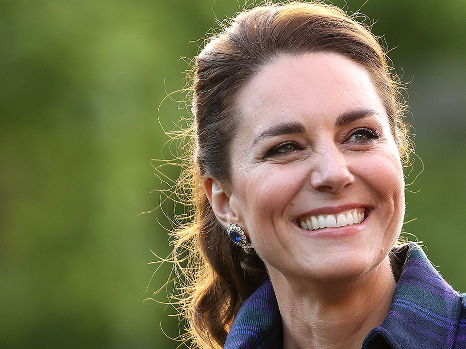 Kate Middleton s-a vaccinat cu prima doză împotriva Covid-19