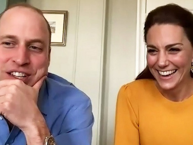 Kate şi William i-au surprins pe elevii unei şcoli cu un apel video 