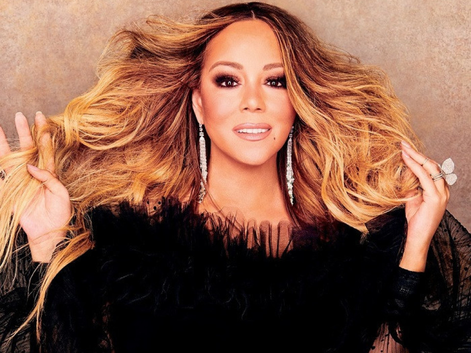 Mariah Carey a fost dată în judecată şi de fratele ei 