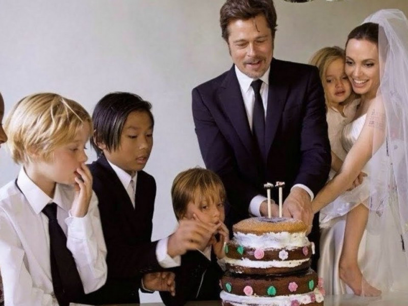 Brad Pitt şi Angelina Jolie îşi dispută Castelul Miraval, proprietatea de vis unde s-au căsătorit 