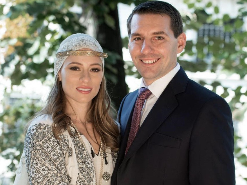Nuntă regală la Sinaia: Principele Nicolae de România s-a căsătorit cu Alina Binder 