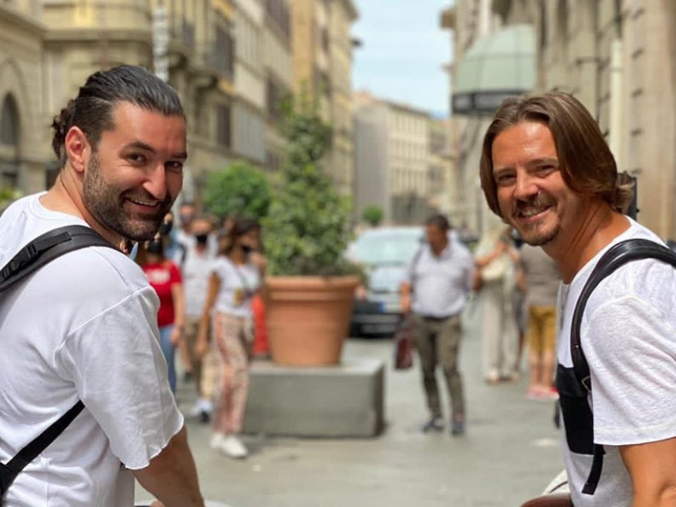Smiley şi Mihai Petre, vacanţă în Italia cu familiile 