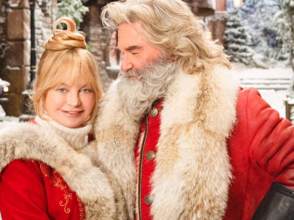 Kurt Russell şi Goldie Hawn sunt de 37 de ani împreună, iar pentru aceste Sărbători au redevenit Domnul şi Doamna Claus