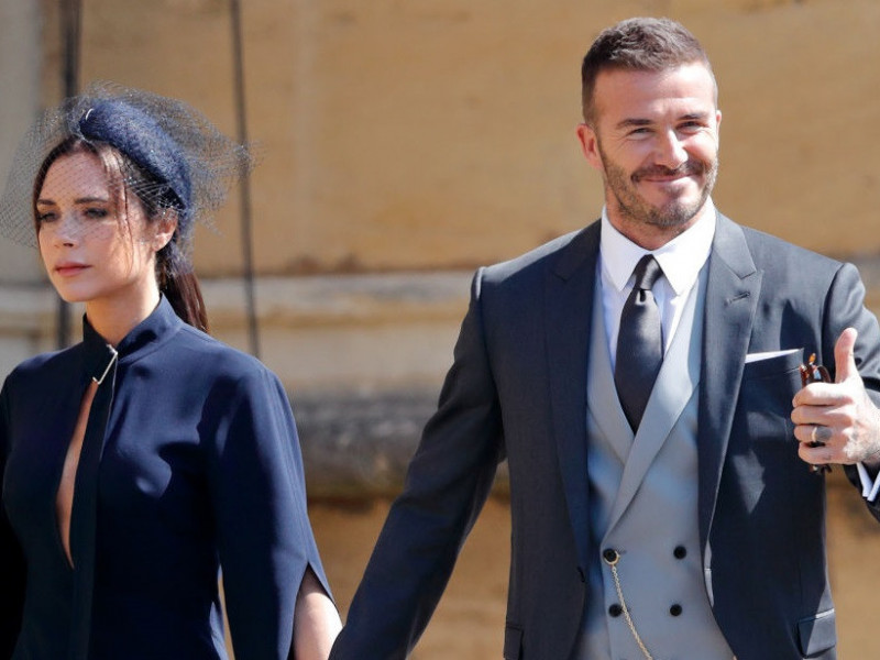 Victoria şi David Beckham au sărbătorit la Paris 19 ani de căsătorie 