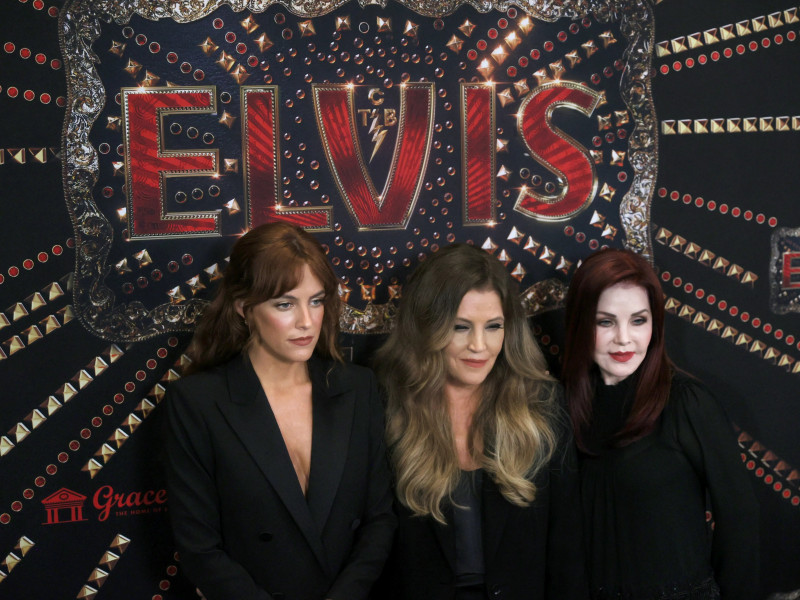 Priscilla, Lisa-Marie, Riley - Trei generaţii la avanpremiera filmului “Elvis”