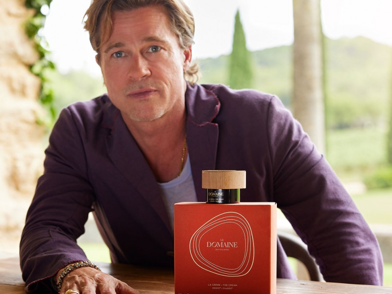 Brad Pitt şi-a lansat propriul brand de cosmetice: Le Domaine
