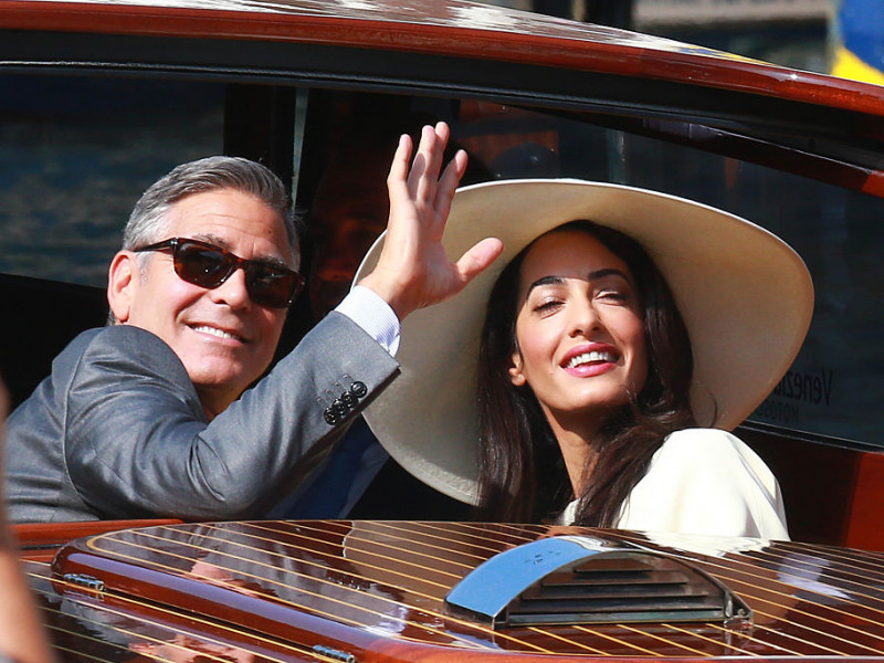 Cum au aniversat Amal şi George Clooney 8 ani de căsătorie