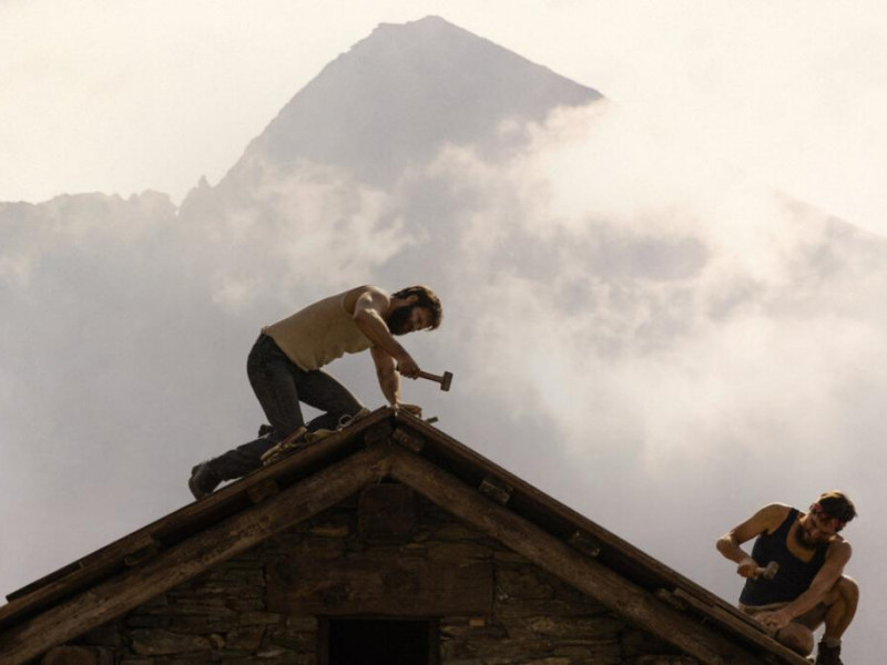 „Cei opt munți”, o poveste emoționantă și intimă despre prietenie și munte
