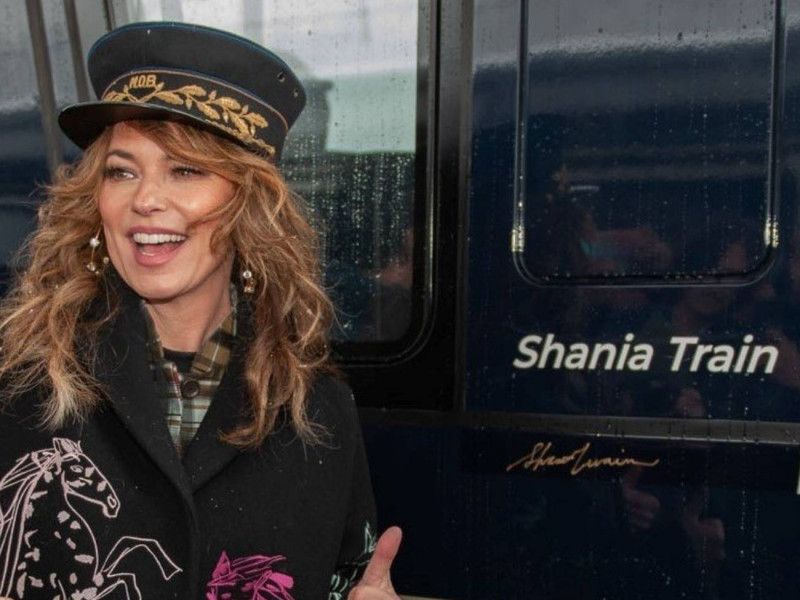 “Shania Train”, un tren numit aşa în onoarea artistei Shania Twain, circulă în Elveția