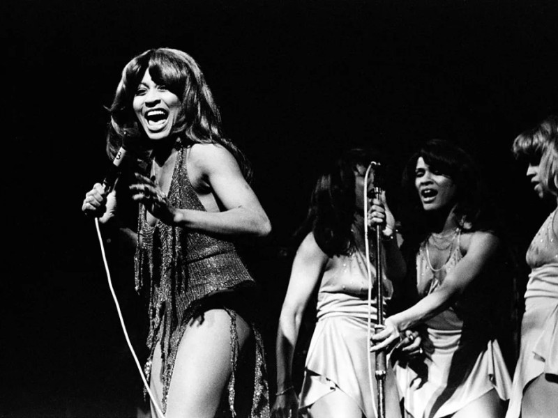 Tina Turner - Simply the best. Artista pentru care binele a venit din rău