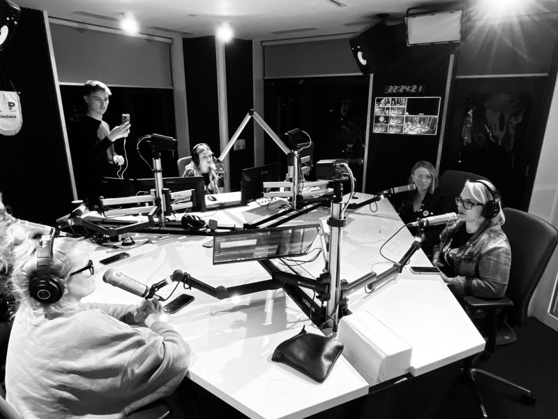 Radioul Captiv - Kiss FM şi Magic FM, acaparate simultan de o cauză importantă: violenţa domestică