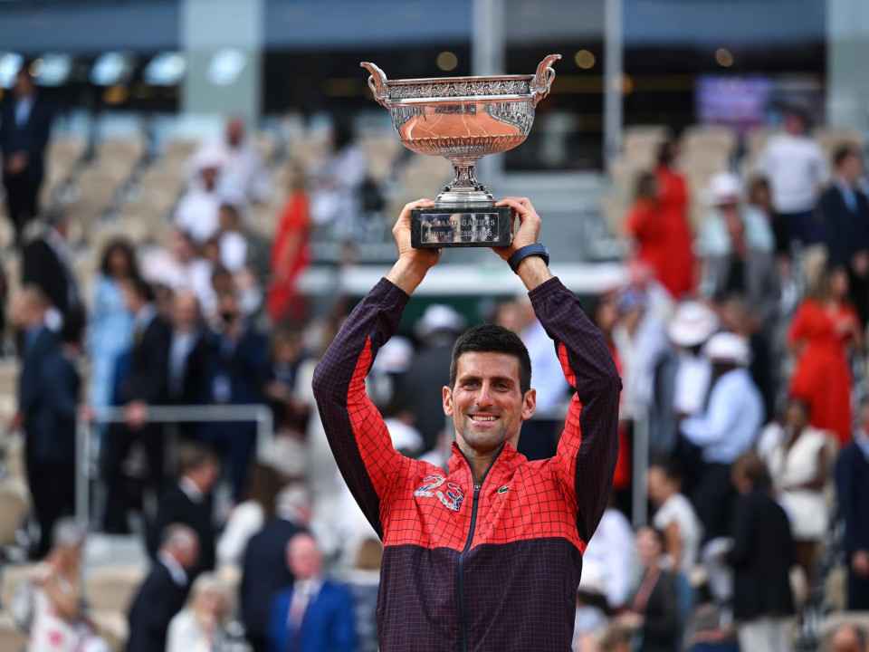 Novak Djokovic - Imagini emoţionante cu campionul de la Roland Garros alături de familia lui