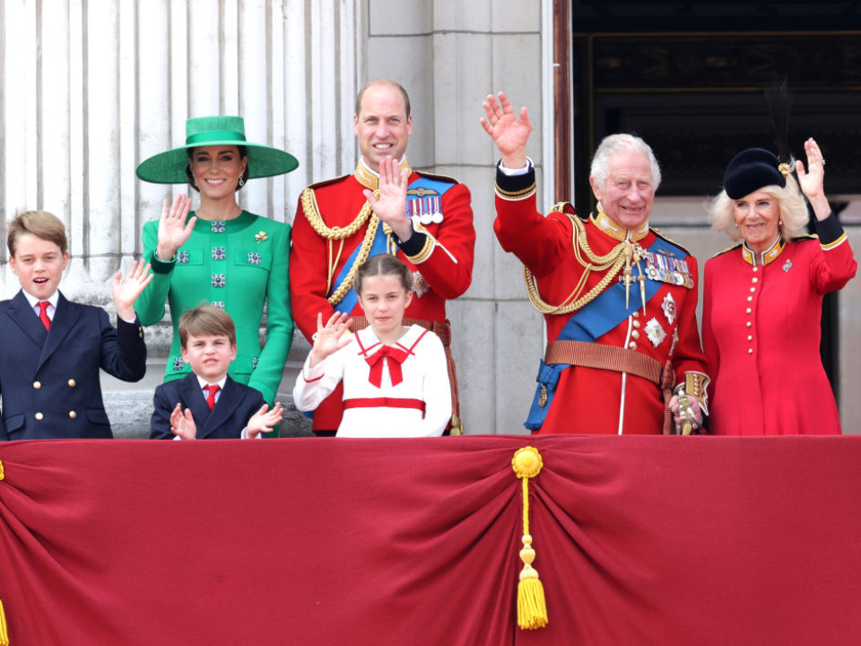 Trooping the Colour - Parada de la Londra pentru aniversarea Regelui Charles al III-lea