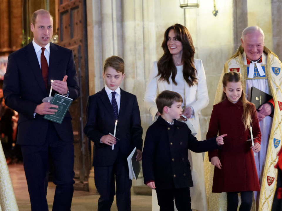 Prinţii de Wales au dezvăluit felicitarea de Crăciun