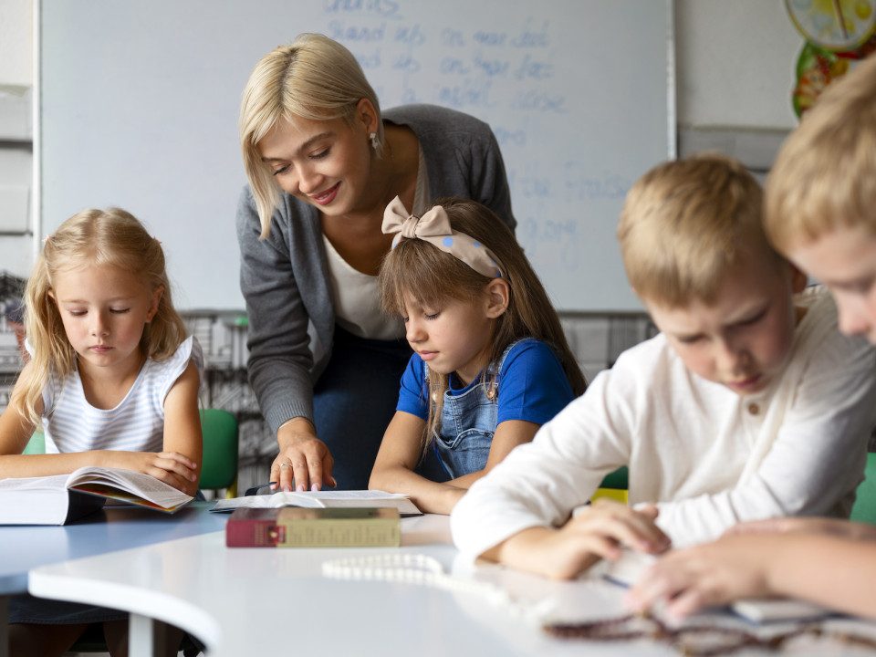 Ce i-ar ajuta pe profesori să (nu mai) facă părinții